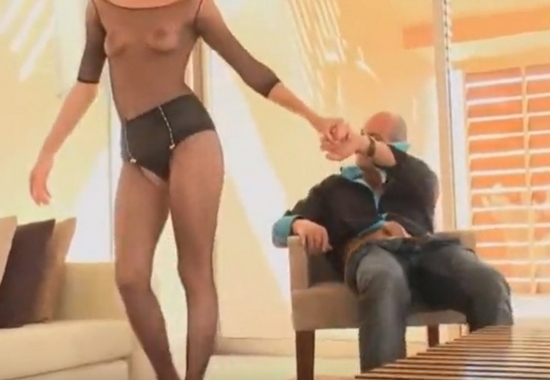 Бизнес для наслаждения - художественный порно-фильм в оригинале Бизнес для наслаждения - художественный порно-фильм в оригинале